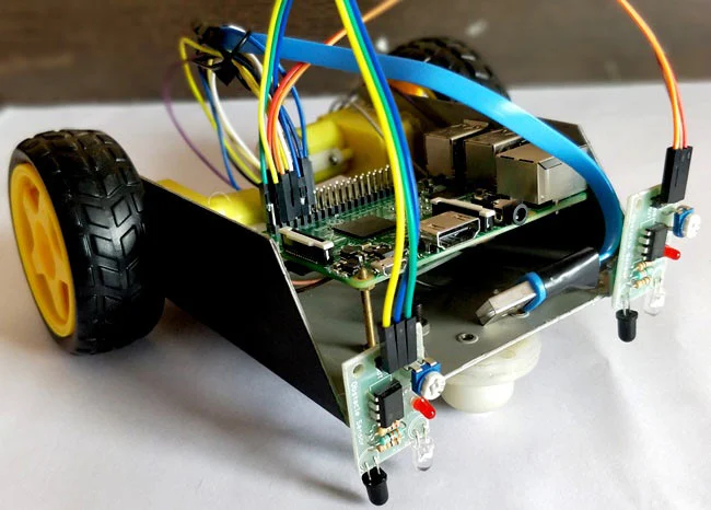 Case Study Raspberry pi based line following robot